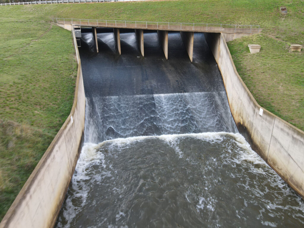Lake Ginninderra Spillway