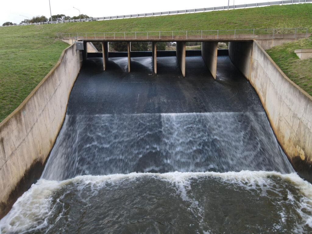 Lake Ginninderra Spillway