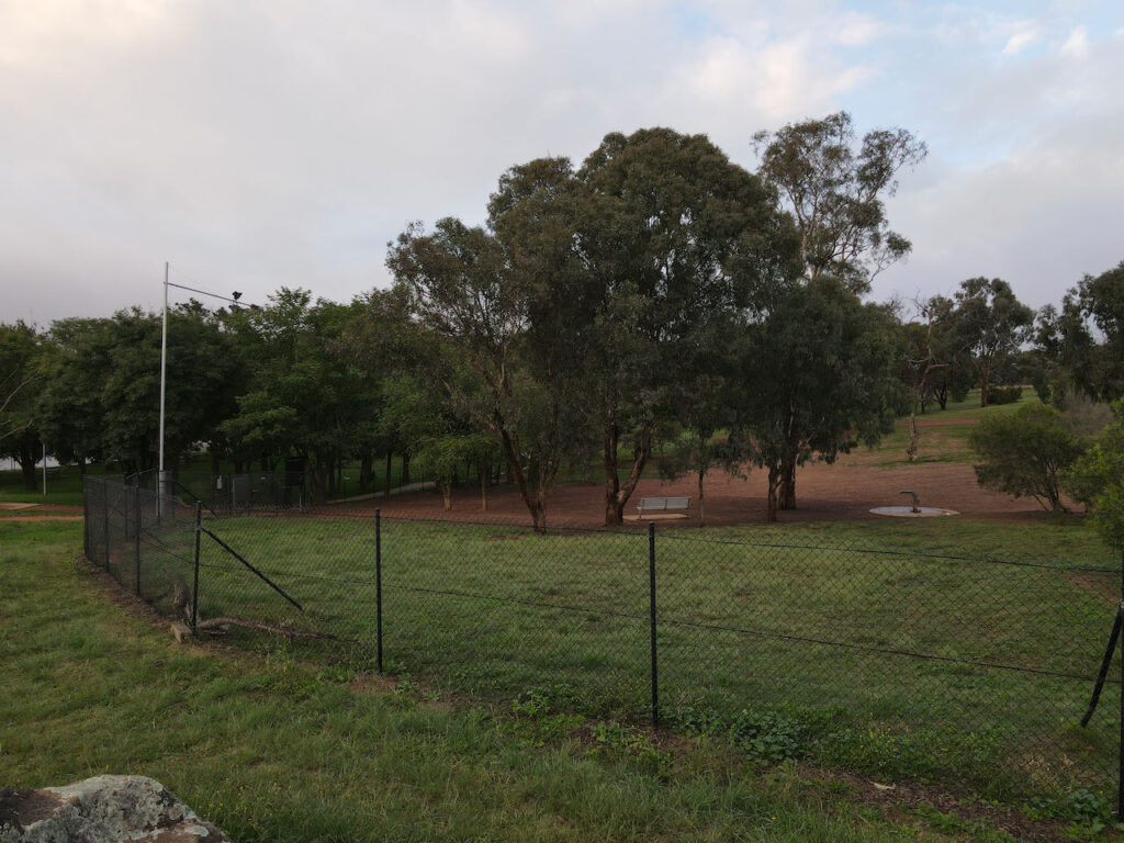 Lake Ginninderra Dog Park