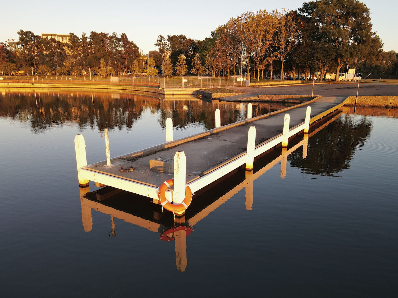 Lake Ginninderra Jetty